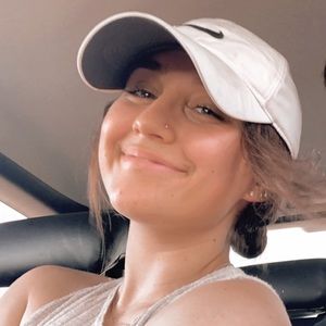 Meet your Posher, Anne